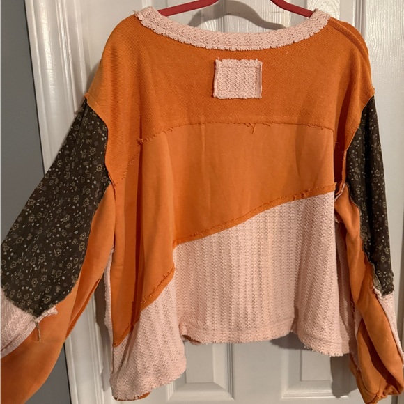 POL Vibrant Orange Sweater with Pink Lace M - Picture 4 of 4